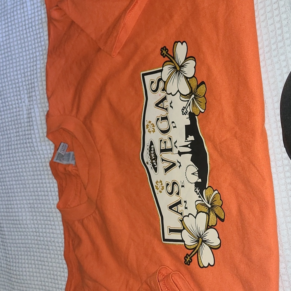 Bright Orange Las VegasT-shirt NWOT Size Large